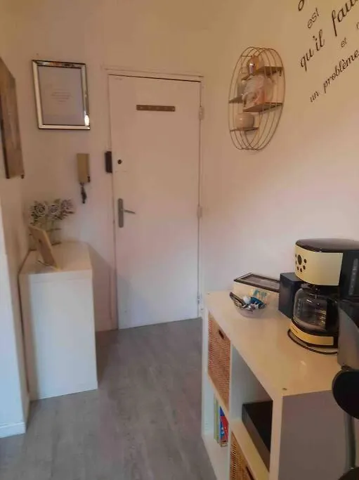 Apartment Tres Joli Studio Moderne En Plein Coeur D'Avignon France